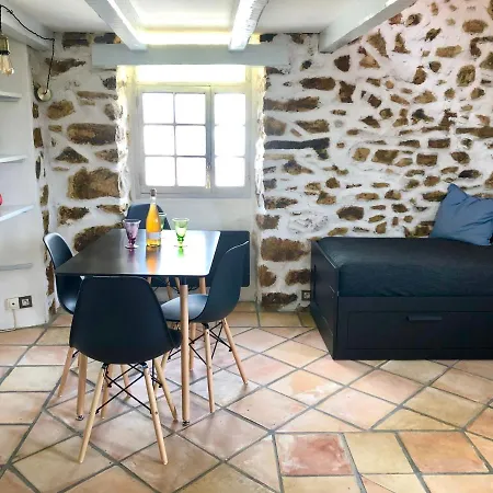 Duplex Flat In A Former Monastery Ahetze